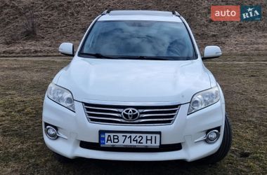 Внедорожник / Кроссовер Toyota RAV4 2011 в Калиновке