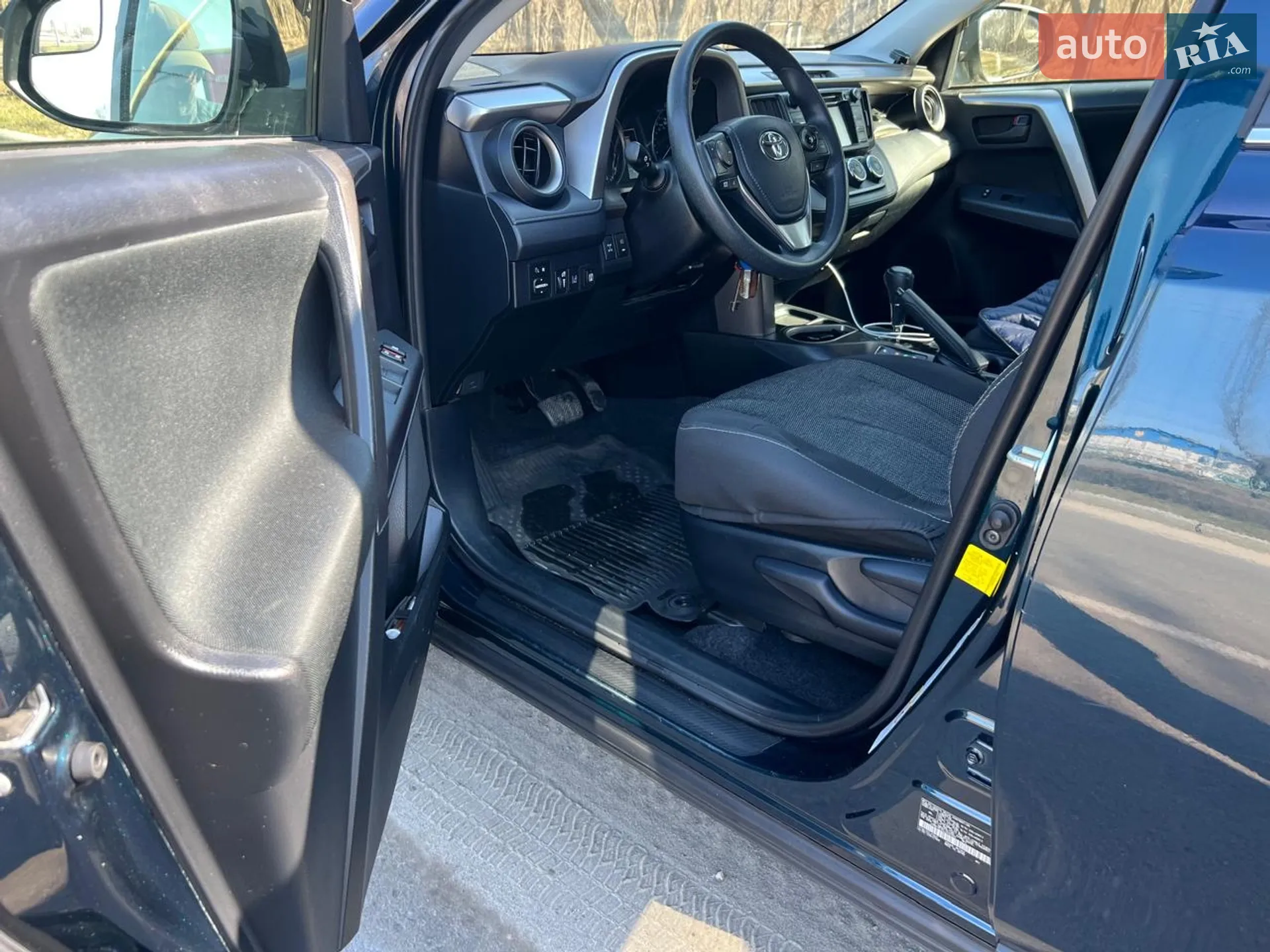 2018 Toyota RAV 4 - мініатюра 4