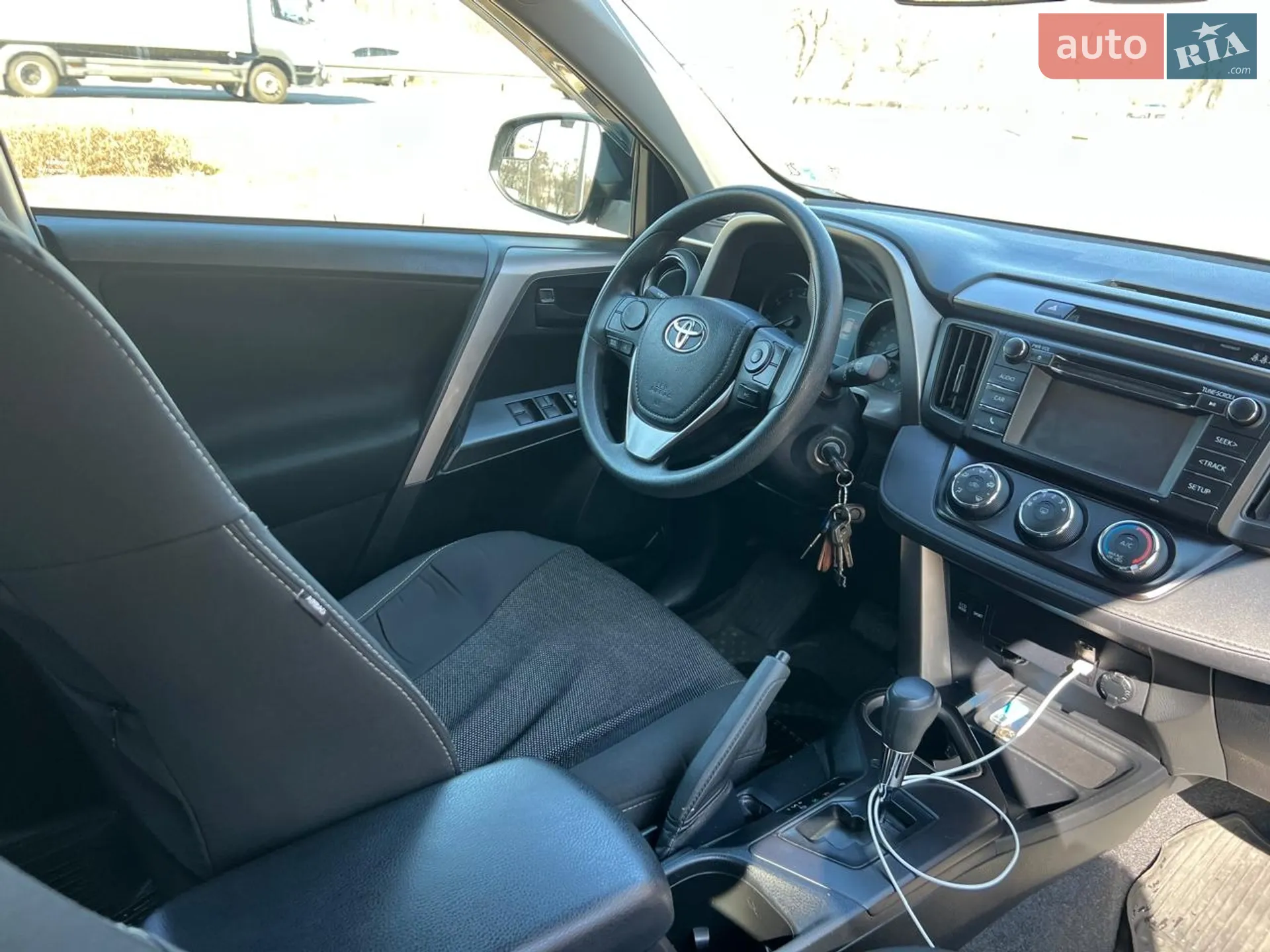 2018 Toyota RAV 4 - мініатюра 8