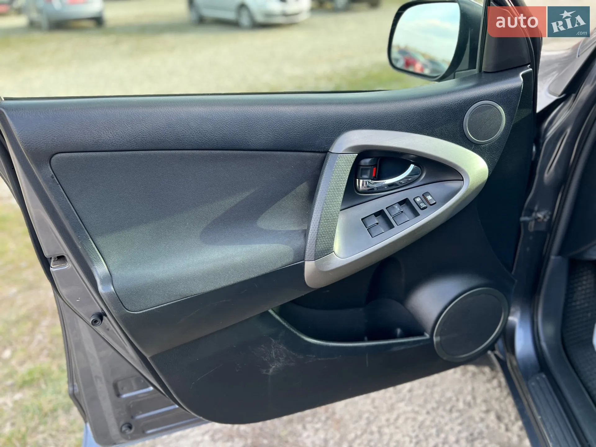 2010 Toyota RAV 4 - мініатюра 45