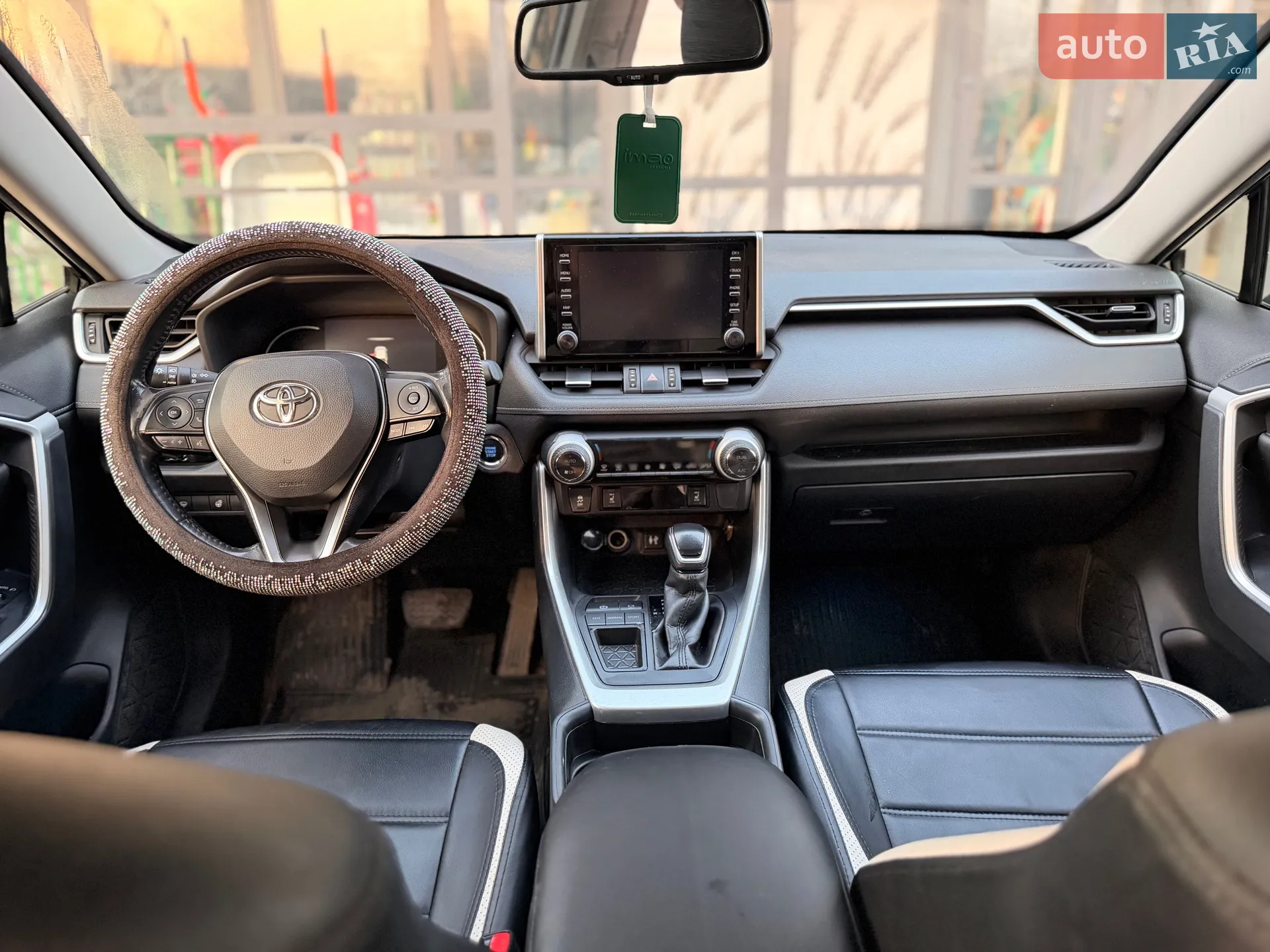 2019 Toyota RAV 4 - мініатюра 6