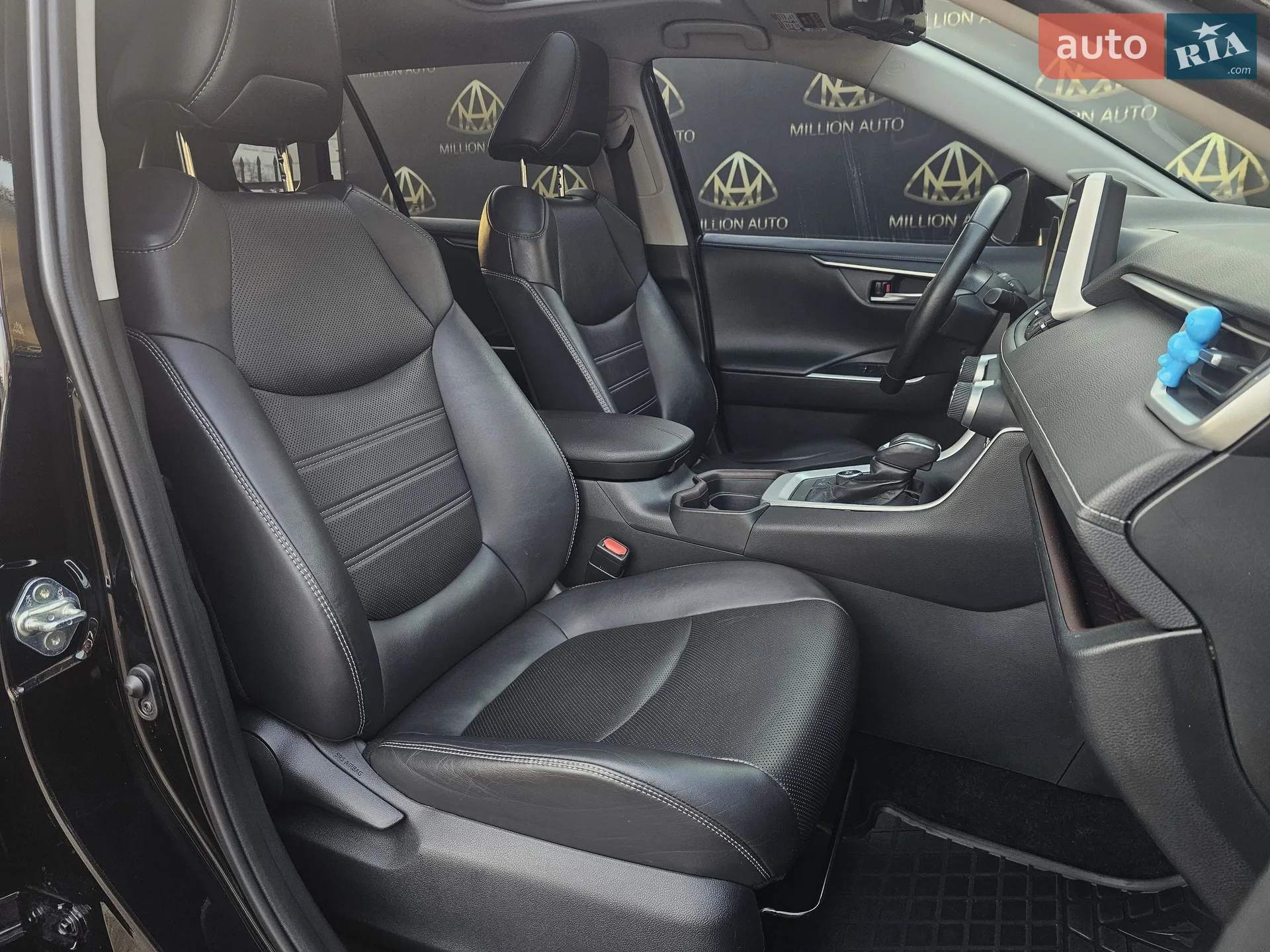 2019 Toyota RAV 4 - мініатюра 16