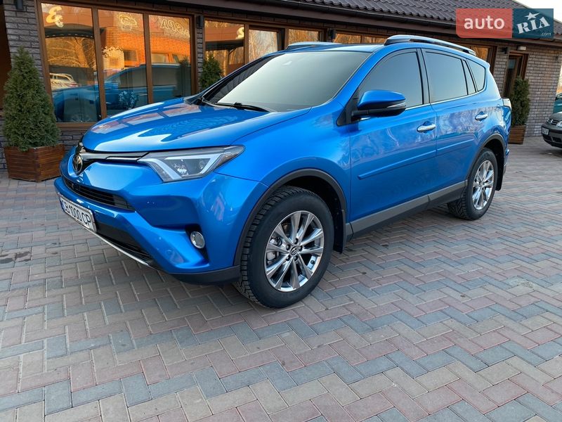 Toyota RAV4 2016