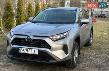 Позашляховик / Кросовер Toyota RAV4 2023 в Кропивницькому