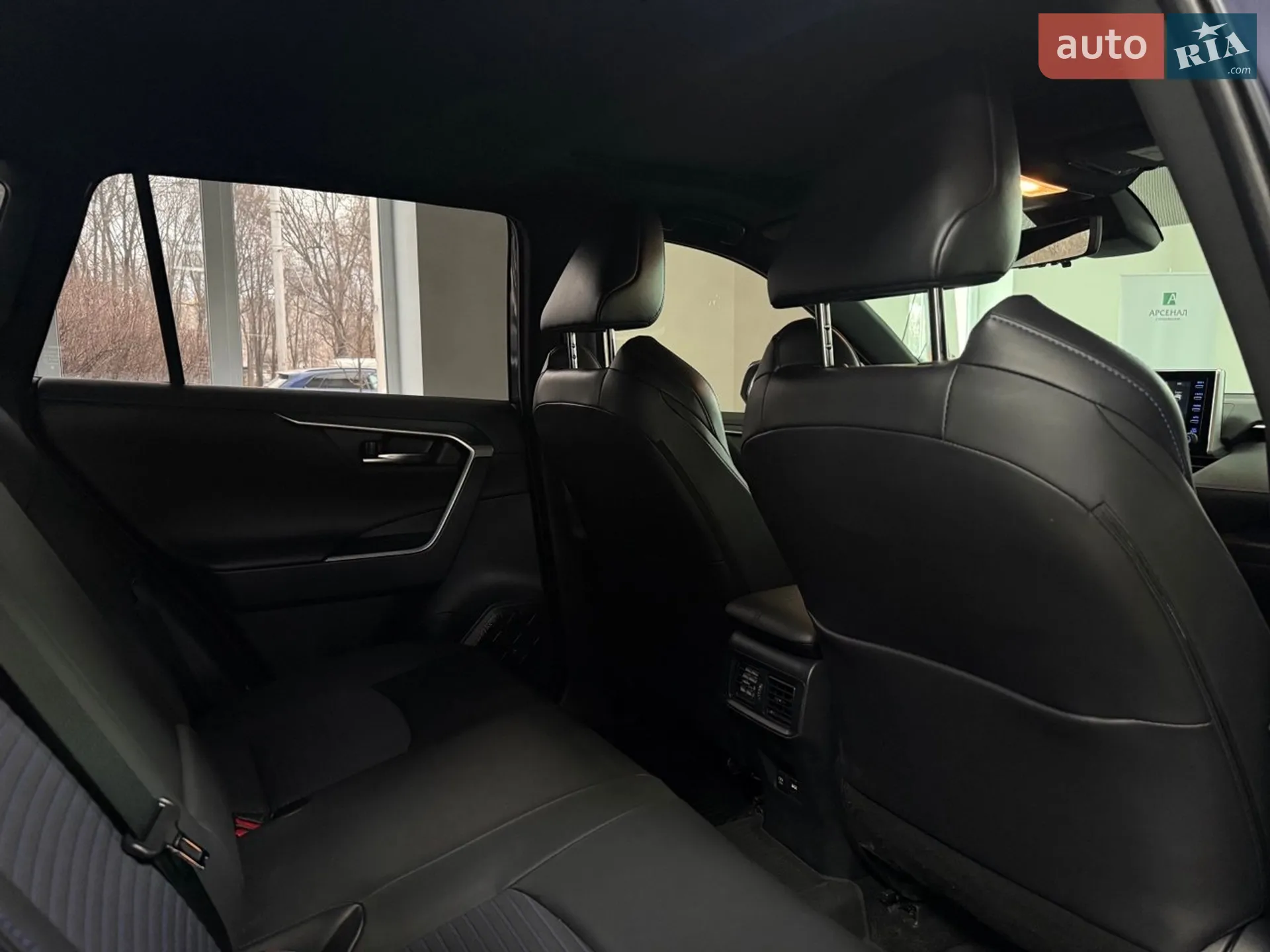 2021 Toyota RAV 4 - мініатюра 16