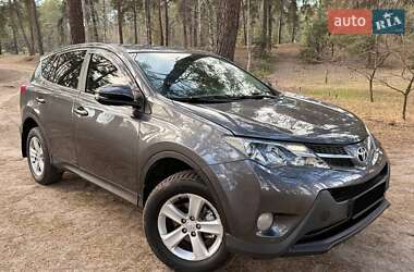 Внедорожник / Кроссовер Toyota RAV4 2014 в Ахтырке
