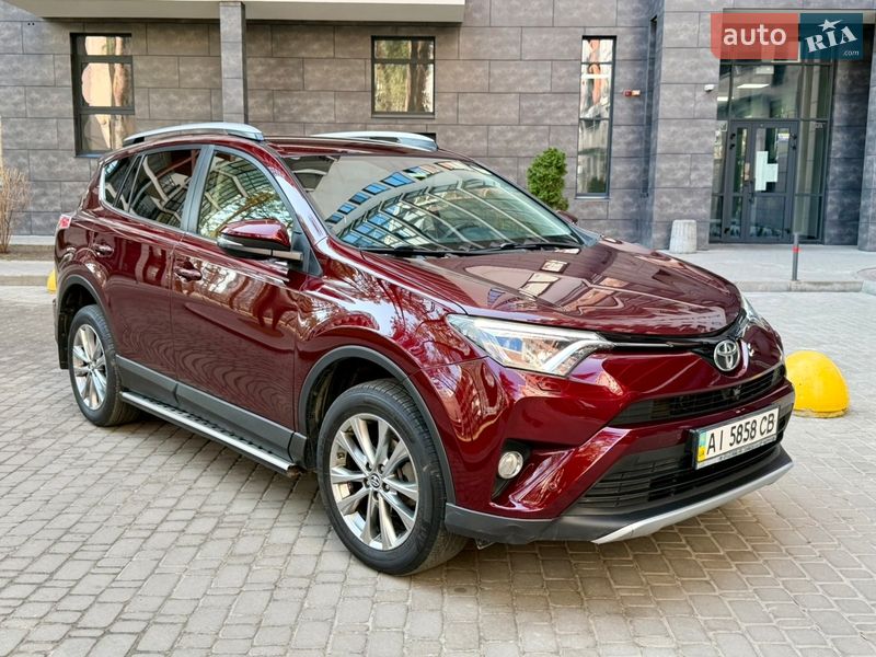 Toyota RAV4 2015