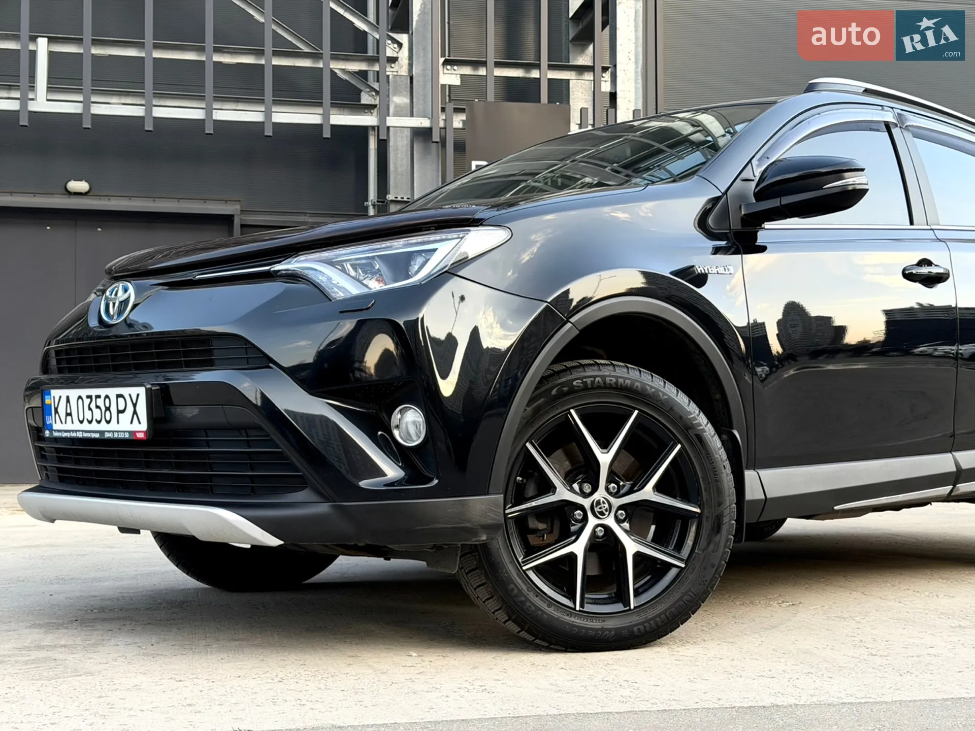 2017 Toyota RAV 4 - мініатюра 17