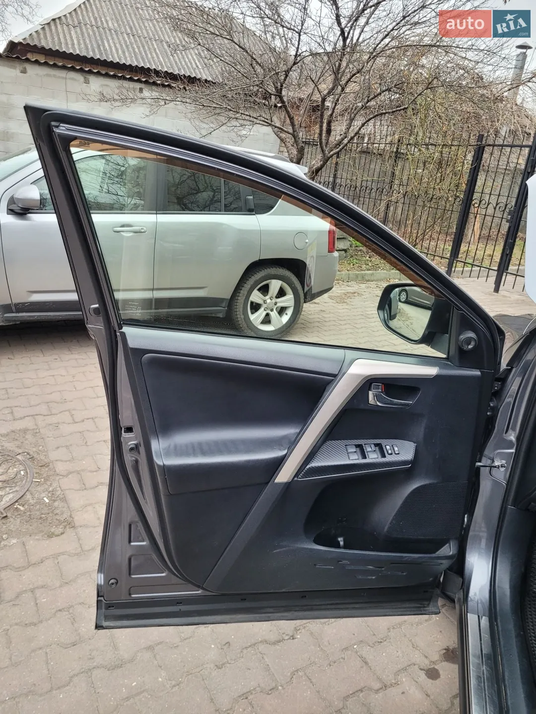 2013 Toyota RAV 4 - мініатюра 12