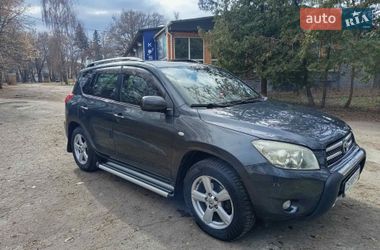 Позашляховик / Кросовер Toyota RAV4 2007 в Ніжині