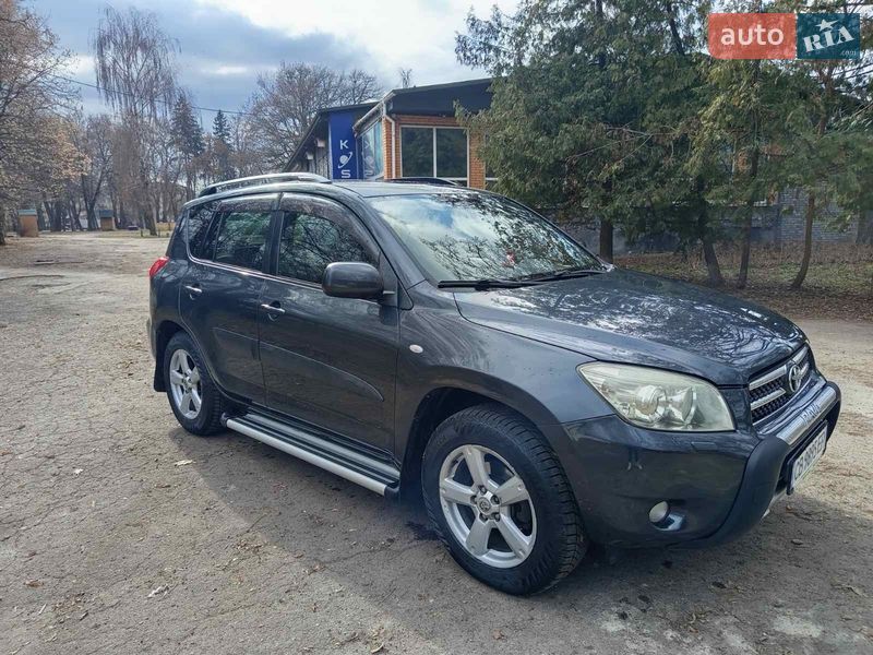 Внедорожник / Кроссовер Toyota RAV4 2007 в Нежине