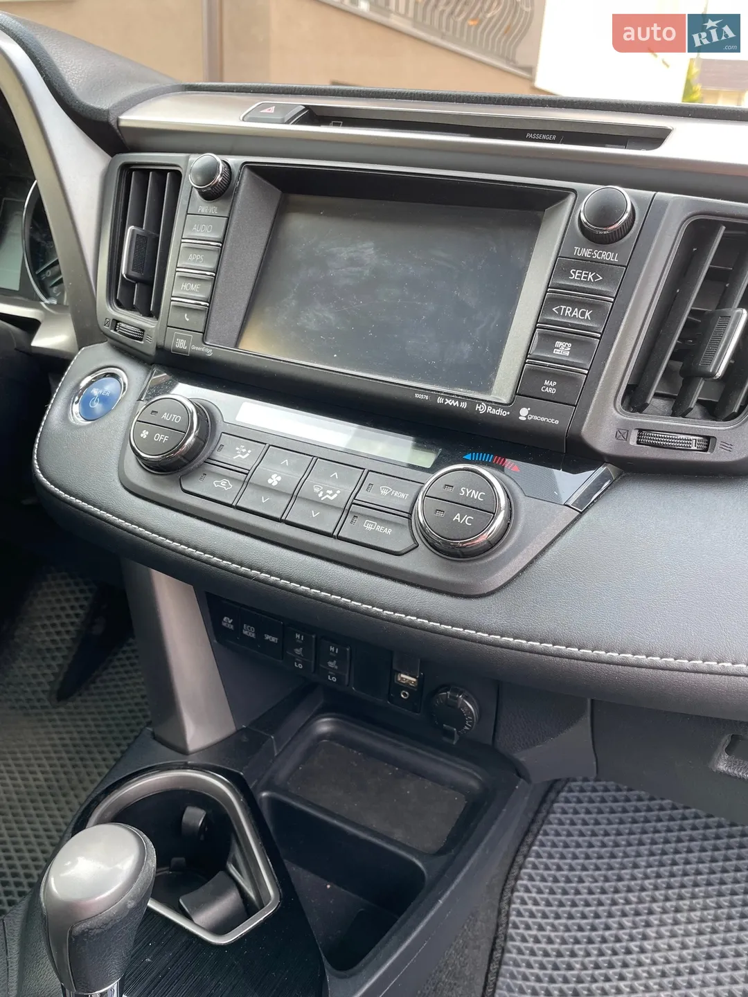 2016 Toyota RAV 4 - мініатюра 16