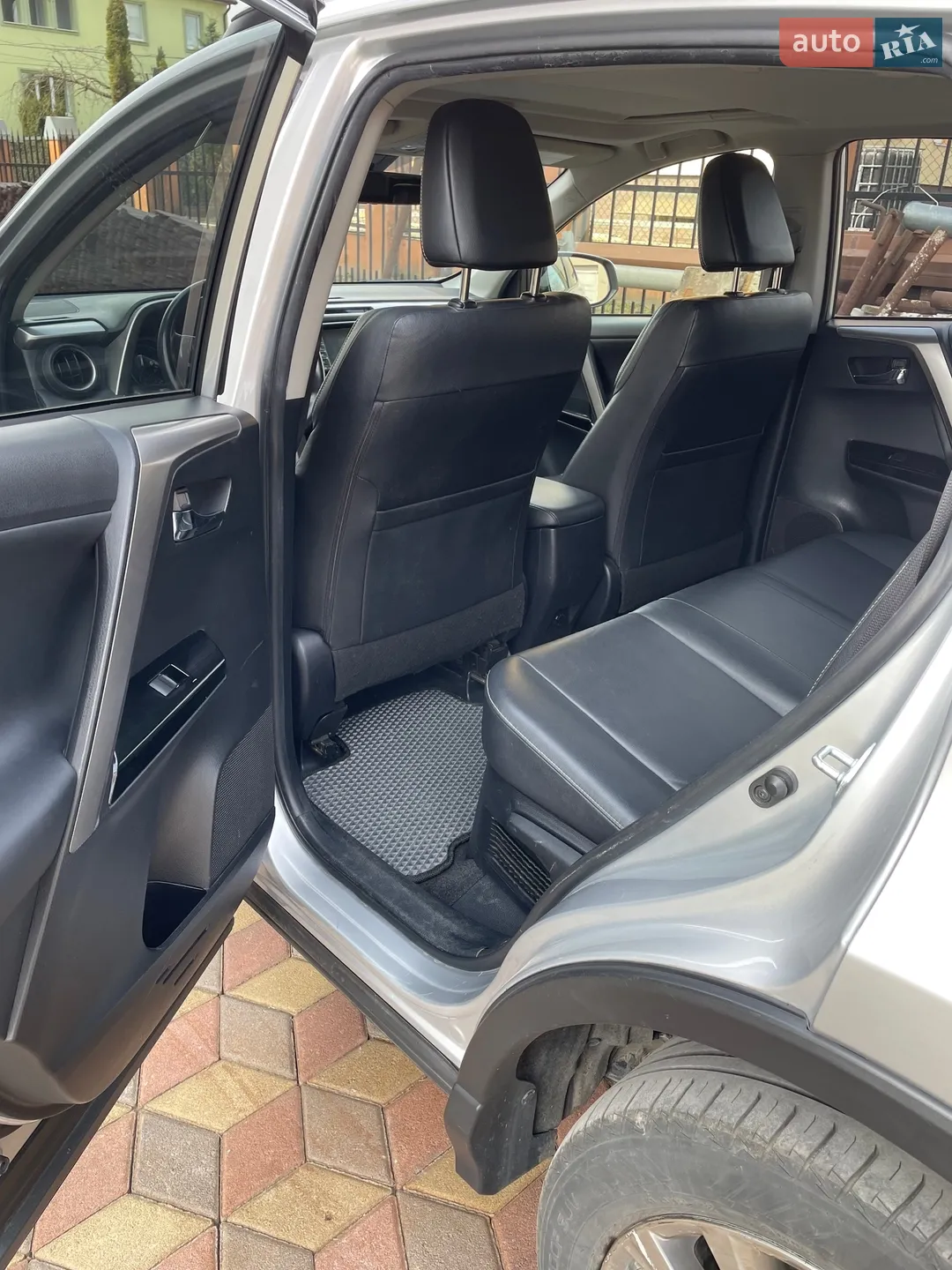2016 Toyota RAV 4 - мініатюра 19