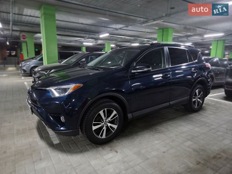 Внедорожник / Кроссовер Toyota RAV4 2017 в Киеве фото Внедорожник / Кроссовер Toyota RAV4 2017 в Киеве