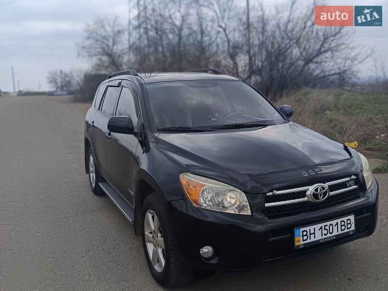 Позашляховик / Кросовер Toyota RAV4 2007 в Одесі