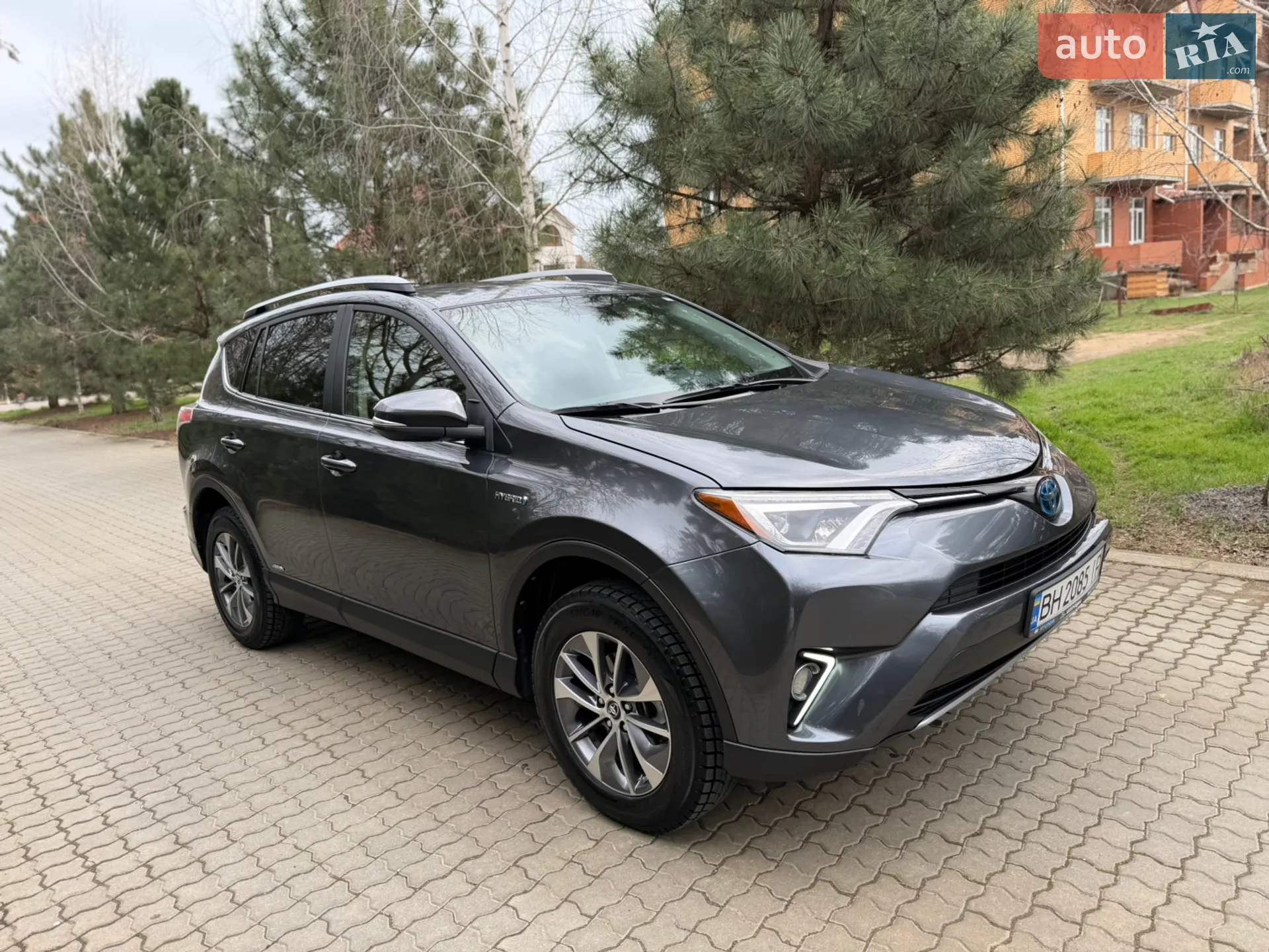 2018 Toyota RAV 4 - мініатюра 9