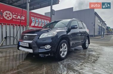 Внедорожник / Кроссовер Toyota RAV4 2011 в Киеве