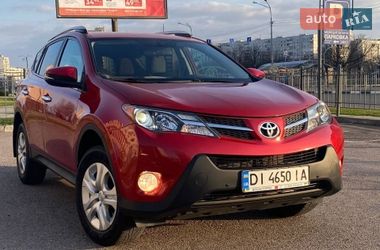 Внедорожник / Кроссовер Toyota RAV4 2015 в Харькове