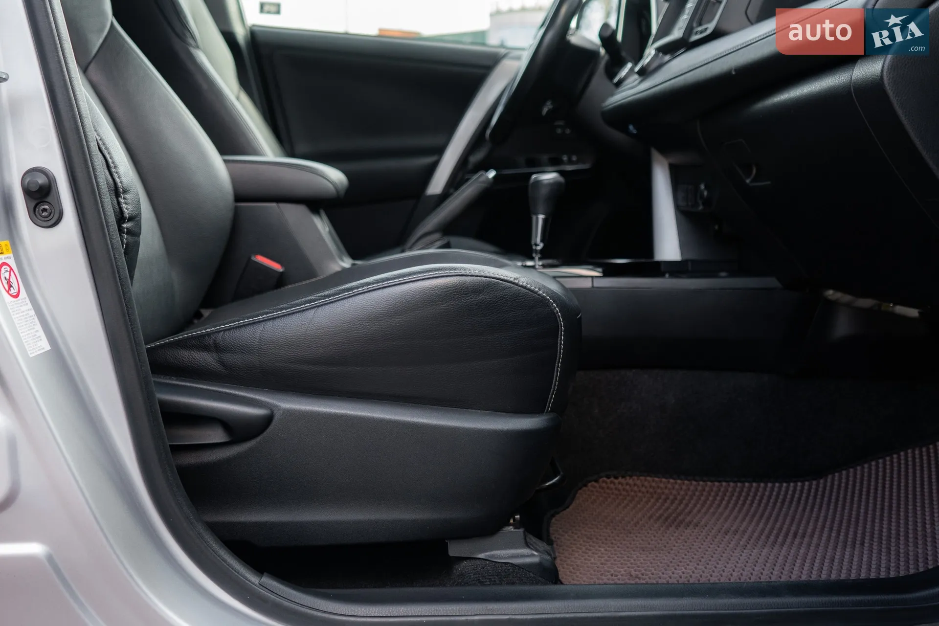 2016 Toyota RAV 4 - мініатюра 52