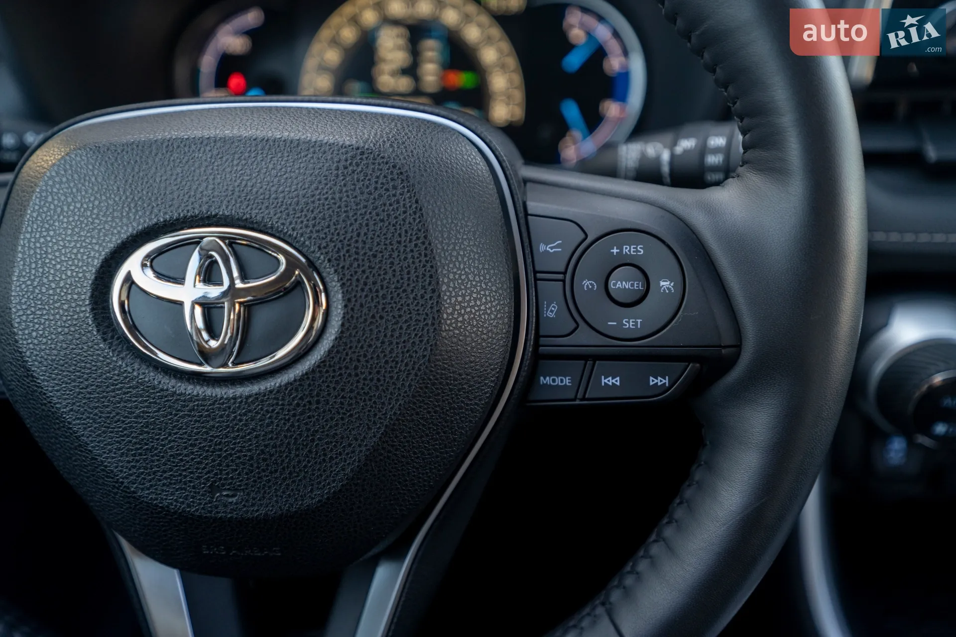 2020 Toyota RAV 4 - мініатюра 36
