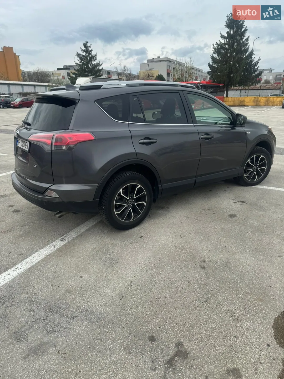 2016 Toyota RAV 4 - мініатюра 2