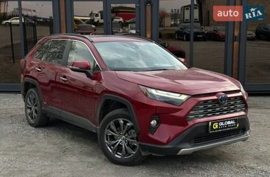 Позашляховик / Кросовер Toyota RAV4 2022 в Львові