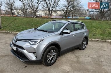 Внедорожник / Кроссовер Toyota RAV4 2017 в Кропивницком
