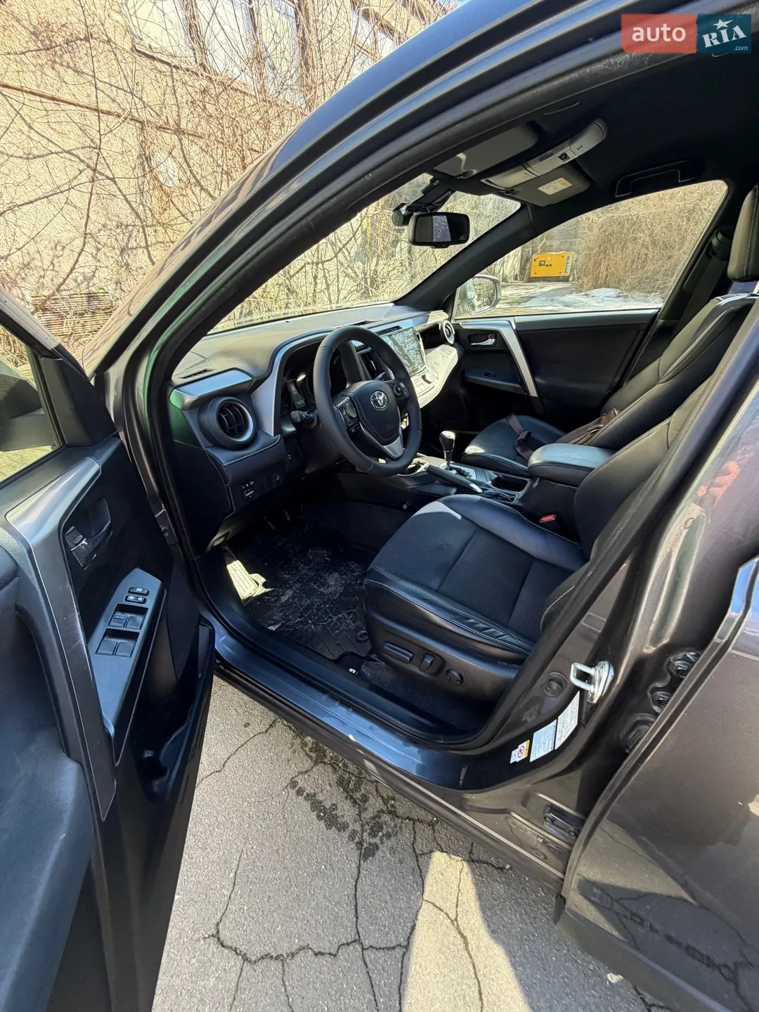 2016 Toyota RAV 4 - мініатюра 4