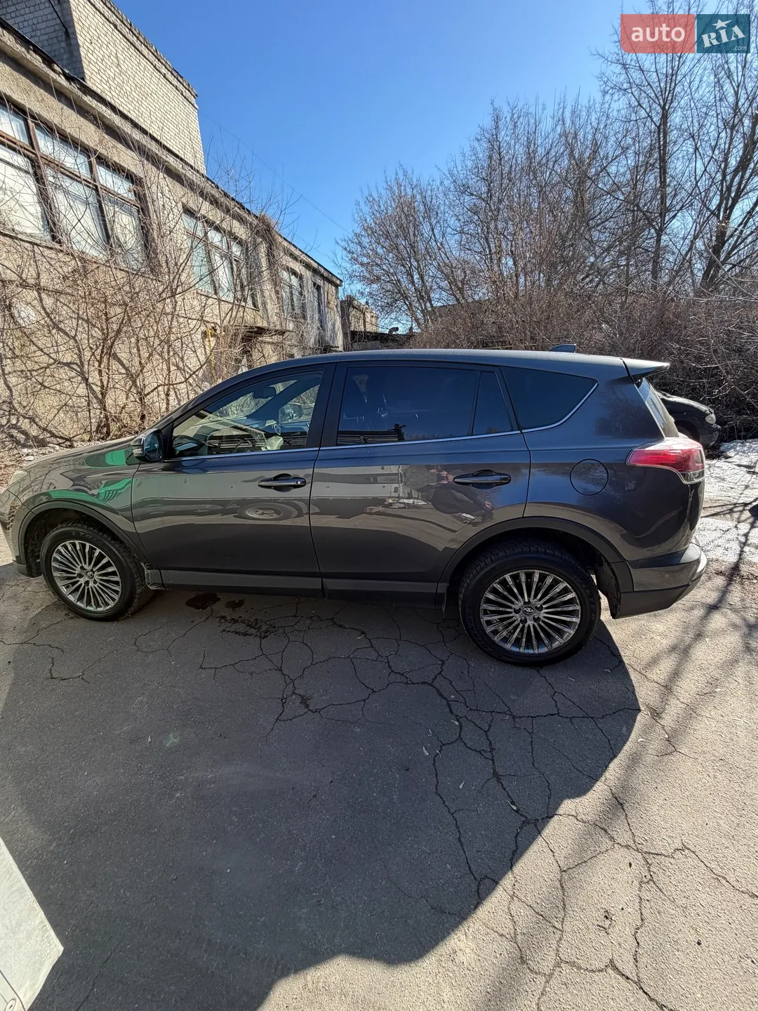 2016 Toyota RAV 4 - фото 1