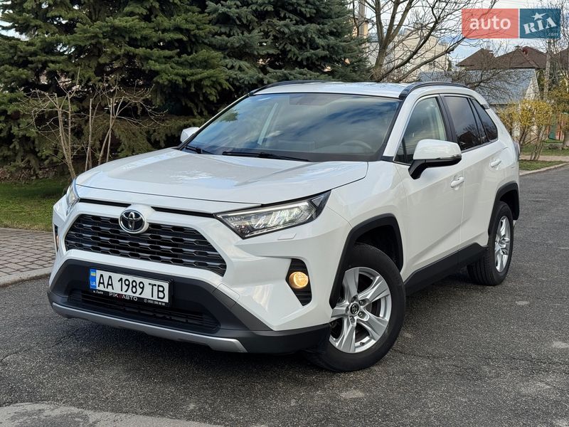 Toyota RAV4 2019