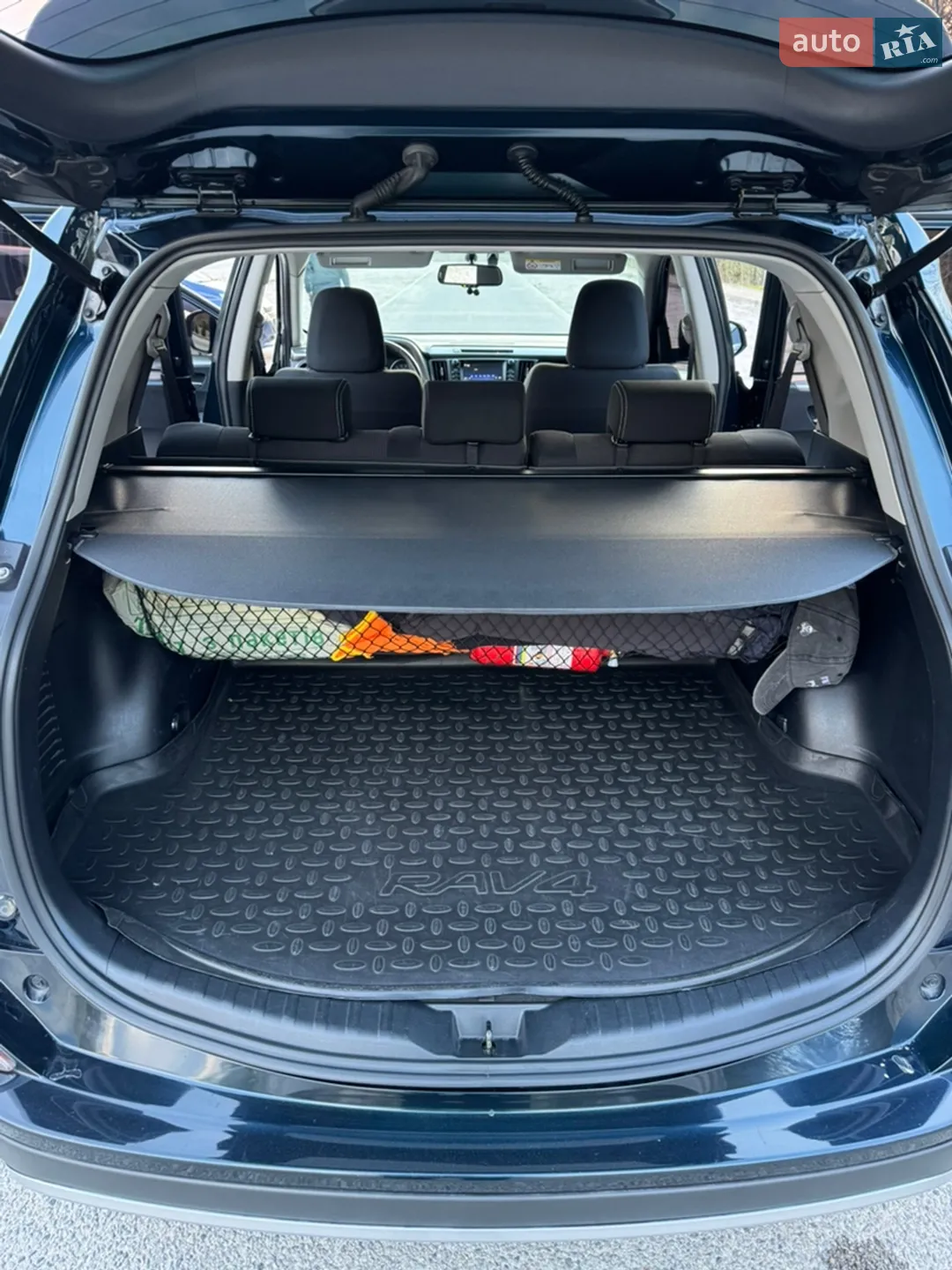 2018 Toyota RAV 4 - мініатюра 15