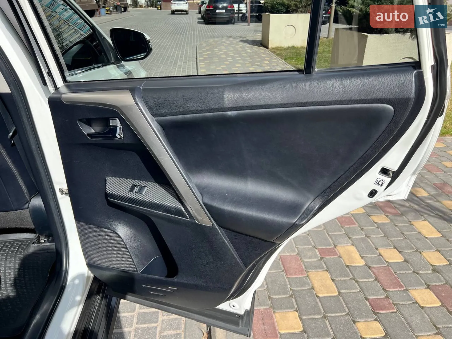 2013 Toyota RAV 4 - мініатюра 27