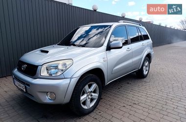 Позашляховик / Кросовер Toyota RAV4 2004 в Івано-Франківську