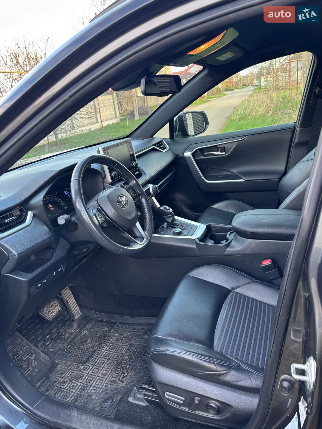2020 Toyota RAV 4 - мініатюра 2