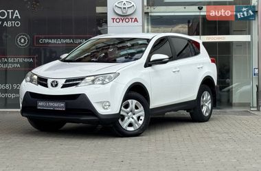 Внедорожник / Кроссовер Toyota RAV4 2013 в Ужгороде