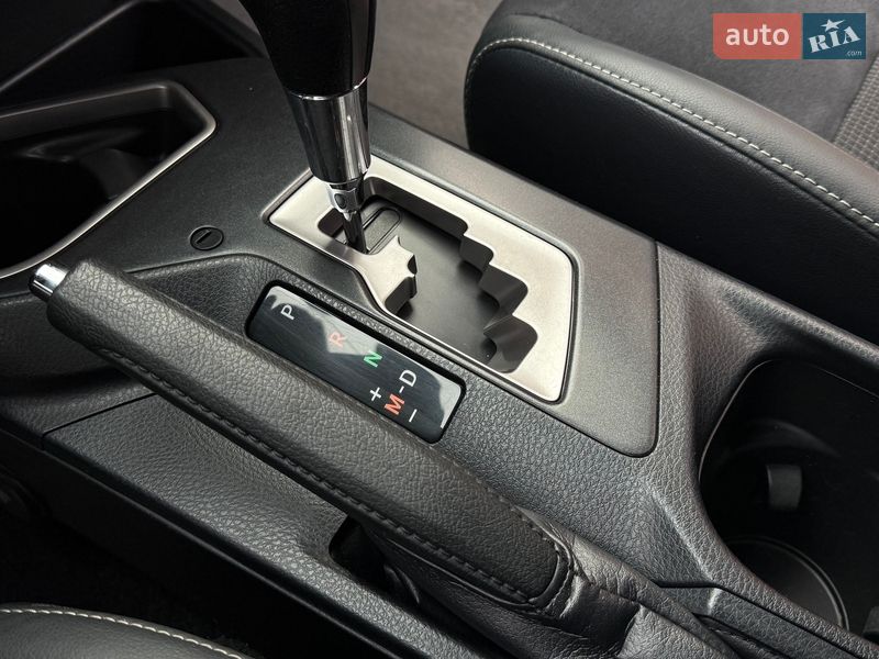 Внедорожник / Кроссовер Toyota RAV4 2017 в Виннице