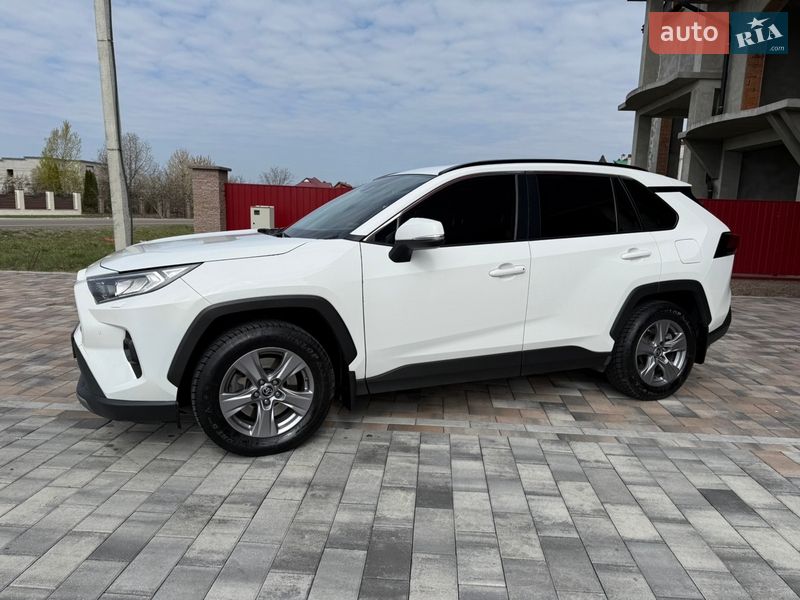 Внедорожник / Кроссовер Toyota RAV4 2022 в Тячеве фото 19 Внедорожник / Кроссовер Toyota RAV4 2022 в Тячеве