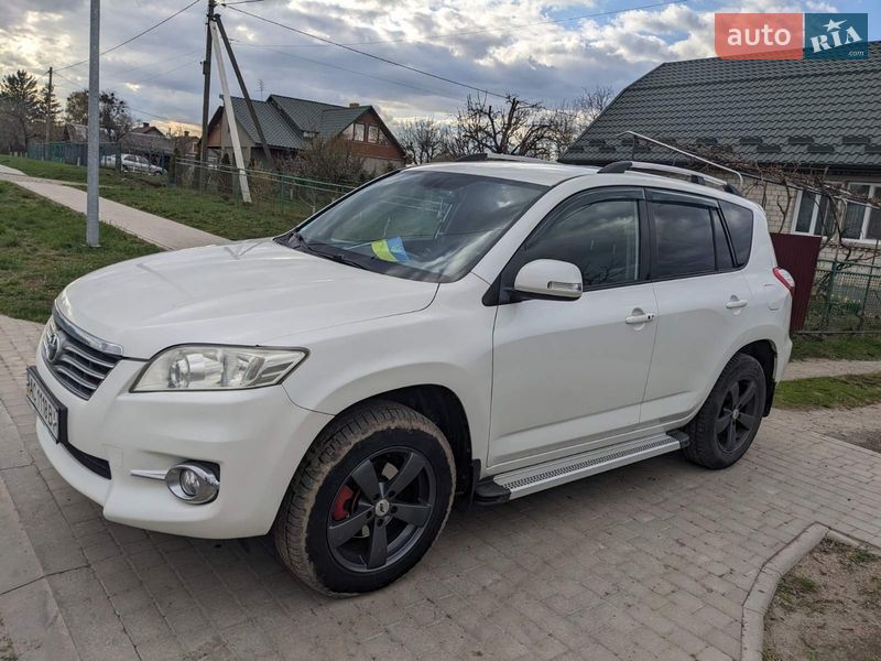 Внедорожник / Кроссовер Toyota RAV4 2010 в Владимире фото 4 Внедорожник / Кроссовер Toyota RAV4 2010 в Владимире