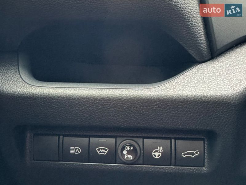 Внедорожник / Кроссовер Toyota RAV4 2020 в Львове фото 16 Внедорожник / Кроссовер Toyota RAV4 2020 в Львове