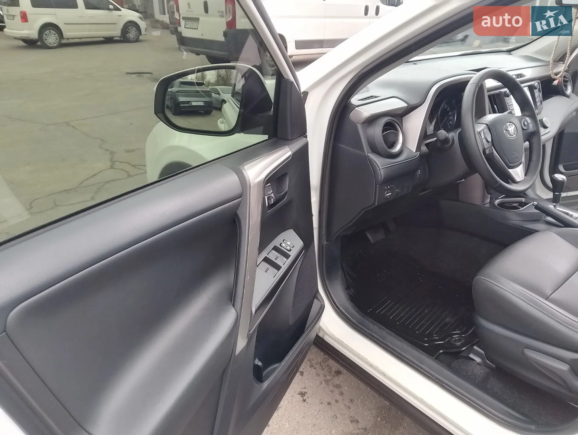 2017 Toyota RAV 4 - мініатюра 9