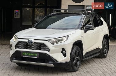 Позашляховик / Кросовер Toyota RAV4 2018 в Одесі