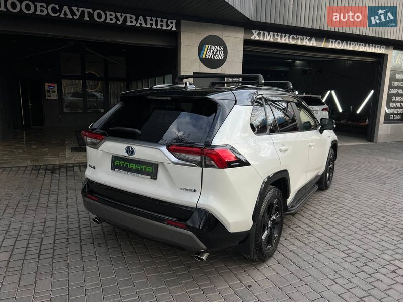 Внедорожник / Кроссовер Toyota RAV4 2018 в Одессе