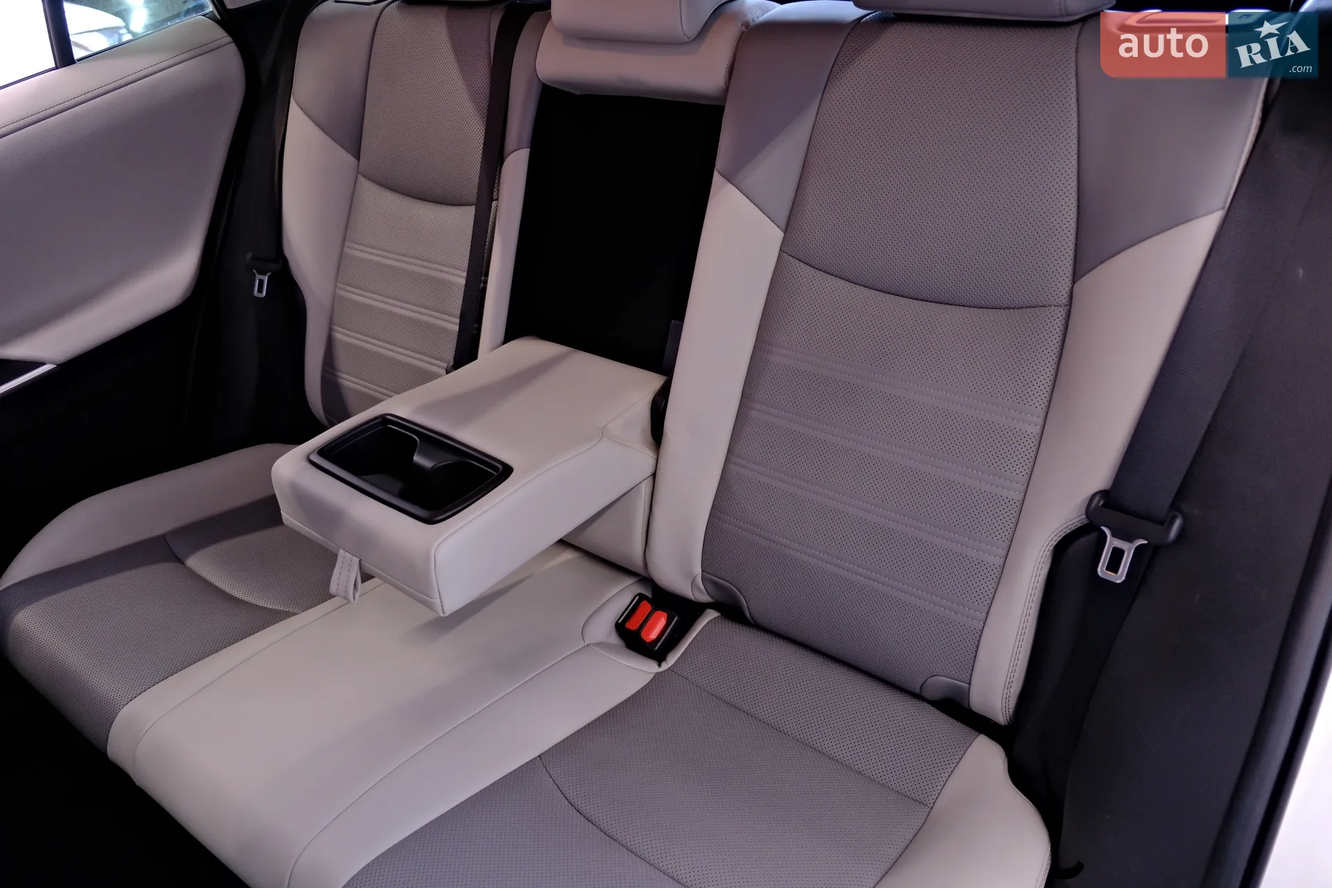 2020 Toyota RAV 4 - мініатюра 35
