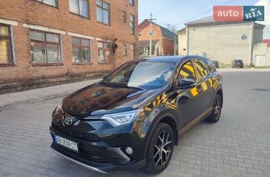 Позашляховик / Кросовер Toyota RAV4 2016 в Бару