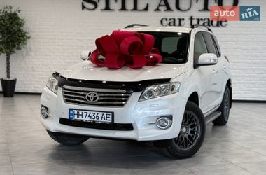 Позашляховик / Кросовер Toyota RAV4 2011 в Одесі