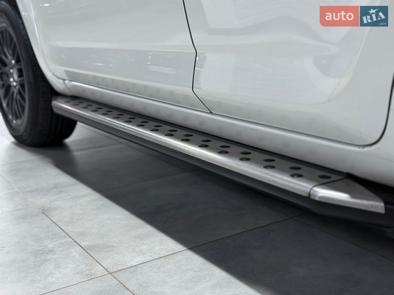 Позашляховик / Кросовер Toyota RAV4 2011 в Одесі