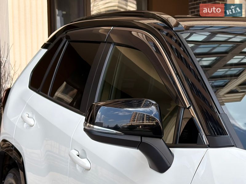 Внедорожник / Кроссовер Toyota RAV4 2020 в Киеве фото 47 Внедорожник / Кроссовер Toyota RAV4 2020 в Киеве