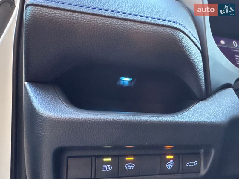 Внедорожник / Кроссовер Toyota RAV4 2020 в Киеве фото 82 Внедорожник / Кроссовер Toyota RAV4 2020 в Киеве
