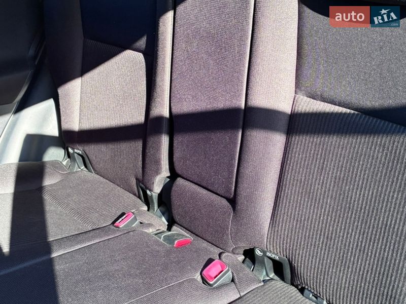 Внедорожник / Кроссовер Toyota RAV4 2013 в Киеве фото 9 Внедорожник / Кроссовер Toyota RAV4 2013 в Киеве