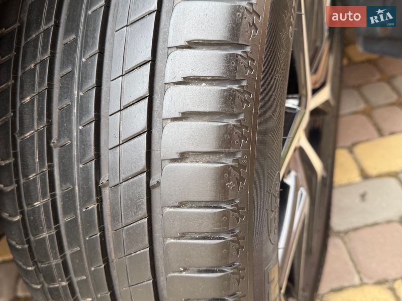 Внедорожник / Кроссовер Toyota RAV4 2016 в Виннице фото 27 Внедорожник / Кроссовер Toyota RAV4 2016 в Виннице